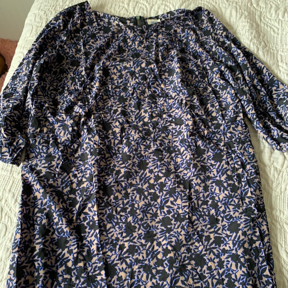 Old Navy shift dress